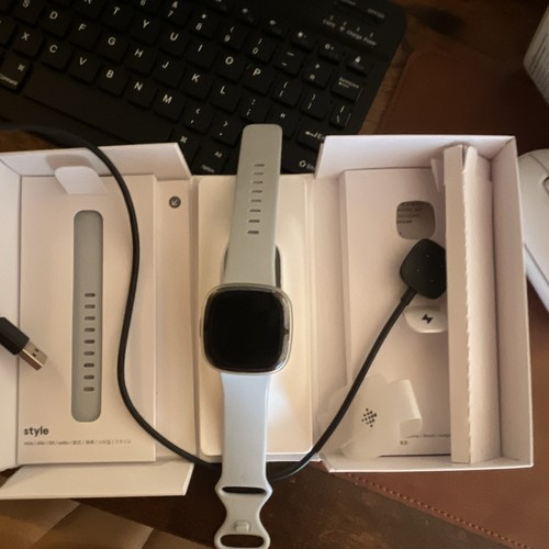 Fitbit sense white gps - white,